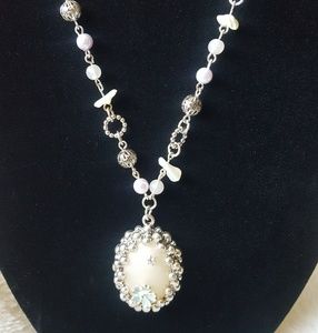 New Mother of Pearl Jewelry Set